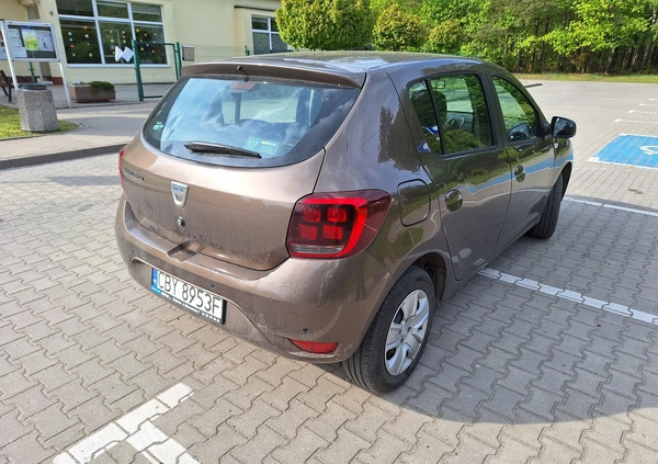 Dacia Sandero cena 32900 przebieg: 39541, rok produkcji 2019 z Szczucin małe 232